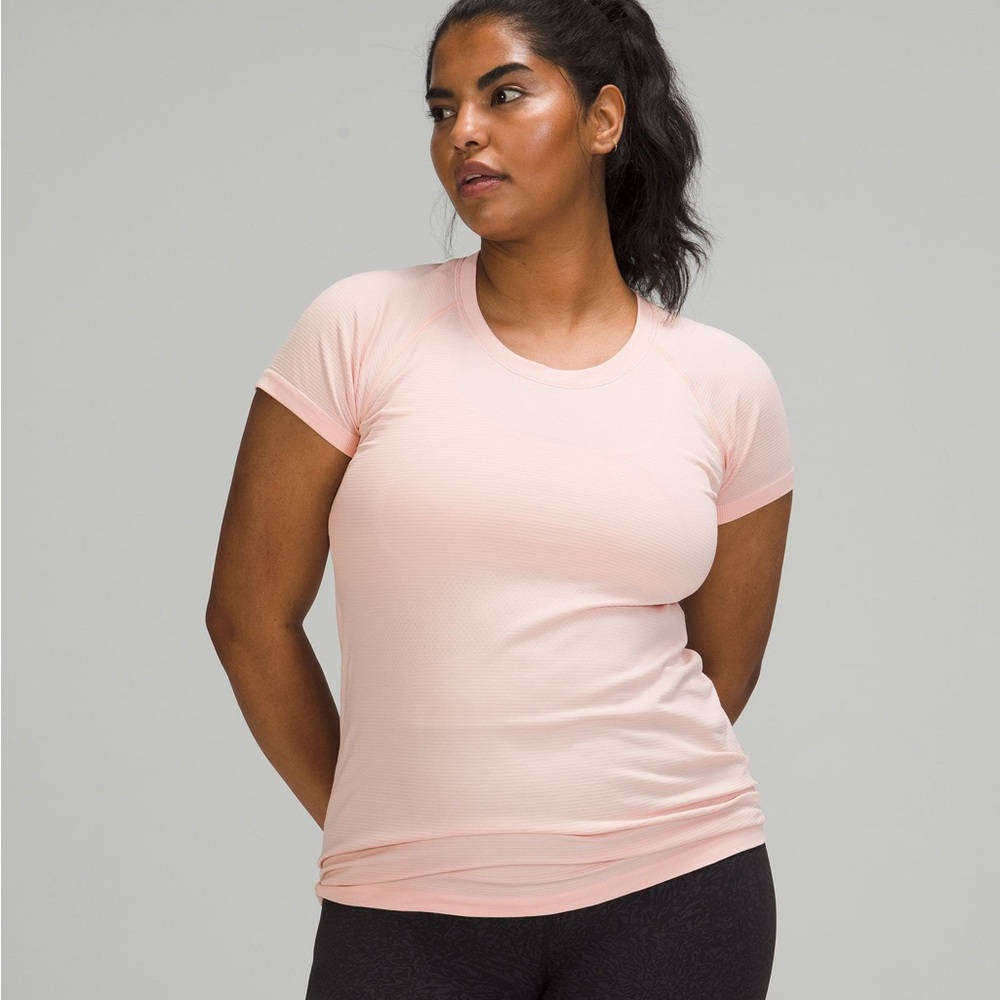 SWIFTLY TECH SHORT SLEEVE SHIRT 2.0